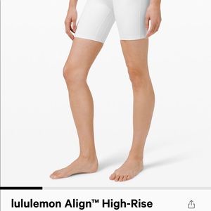Lululemon Align High Rise Short 6” white sz 8